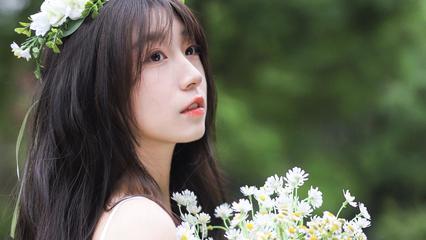她的堕落经历无码版